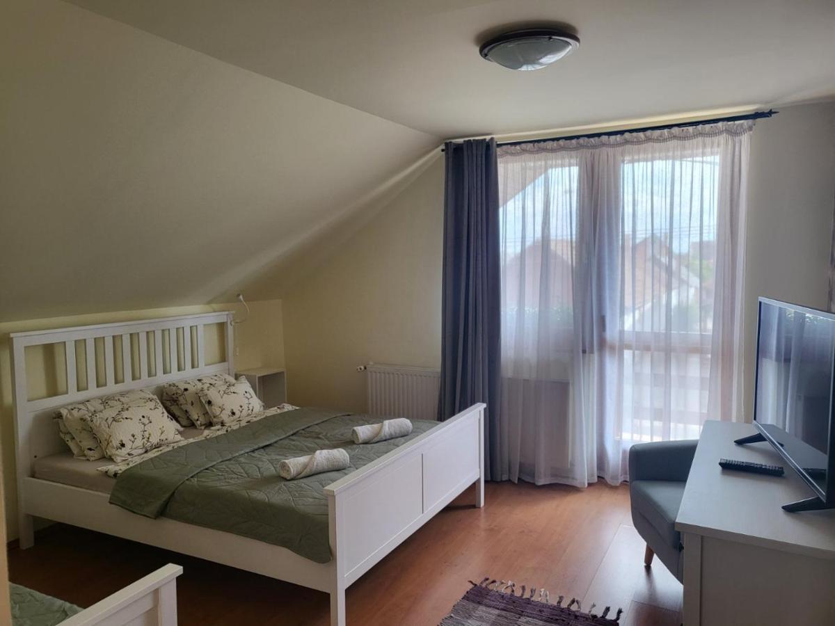 Arpad Apartman Хайдусобосло Экстерьер фото